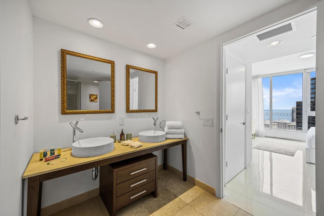 Breathtaking Ocean View Unit Icon Brickell W