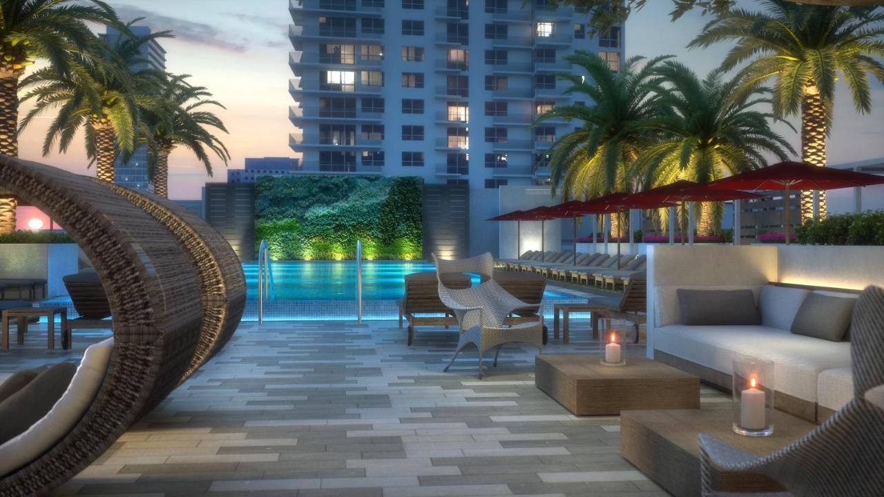 Global Luxury Worldcenter *