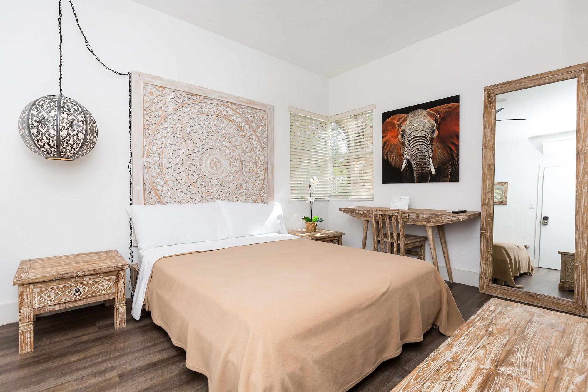 Treehouse 3* Miami