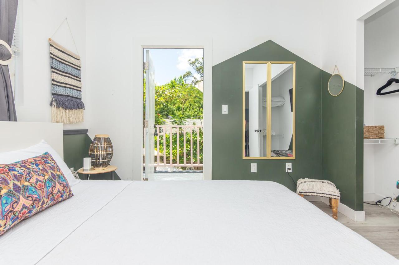 1 Bedroom With Balcony - Heart Of Downtown * Miami