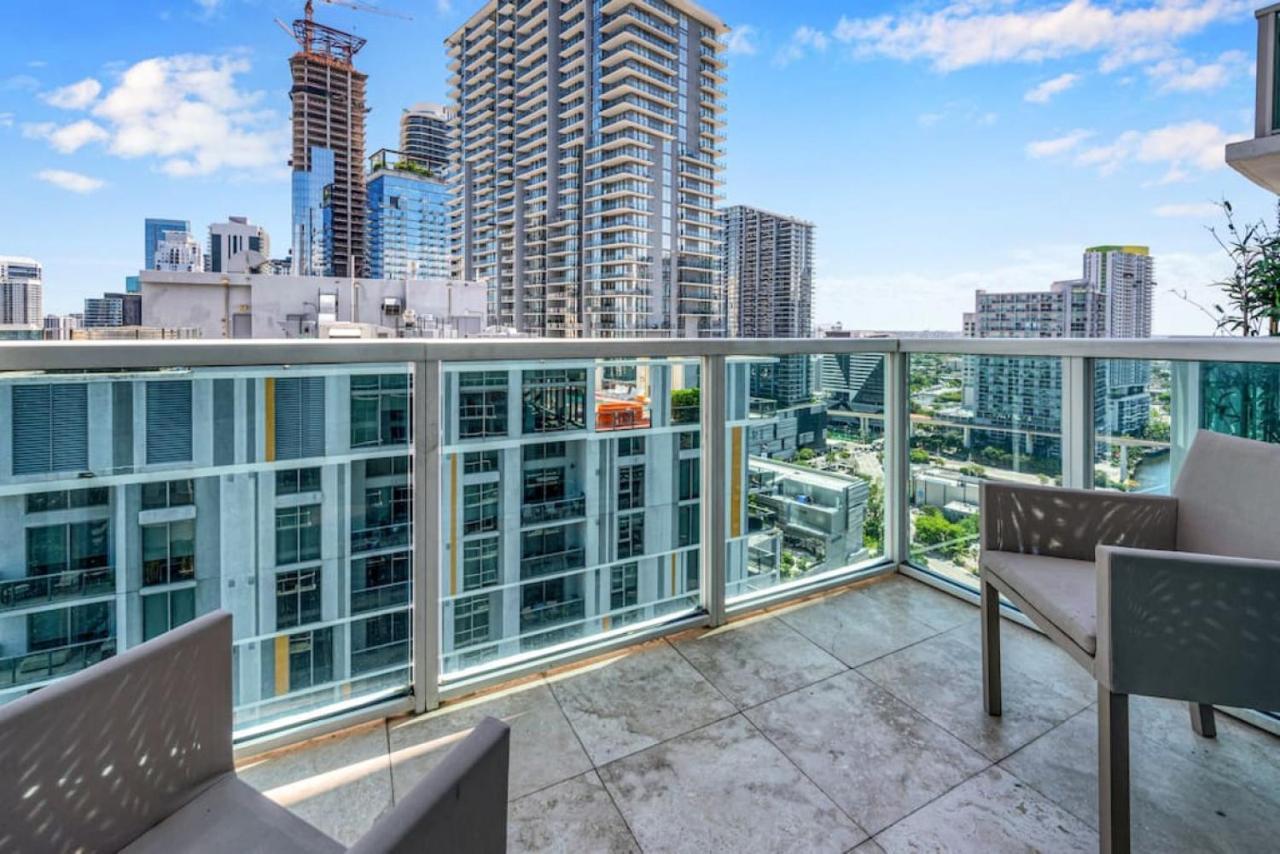 Holiday home Amazing Loft Style 1 Bed With Water And City Views *