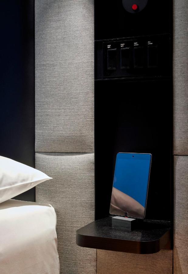 Citizenm Worldcenter Hotel 4*