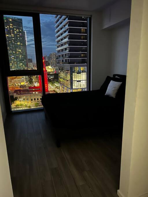 Appartement Spacious And Luxurious In Downtown *