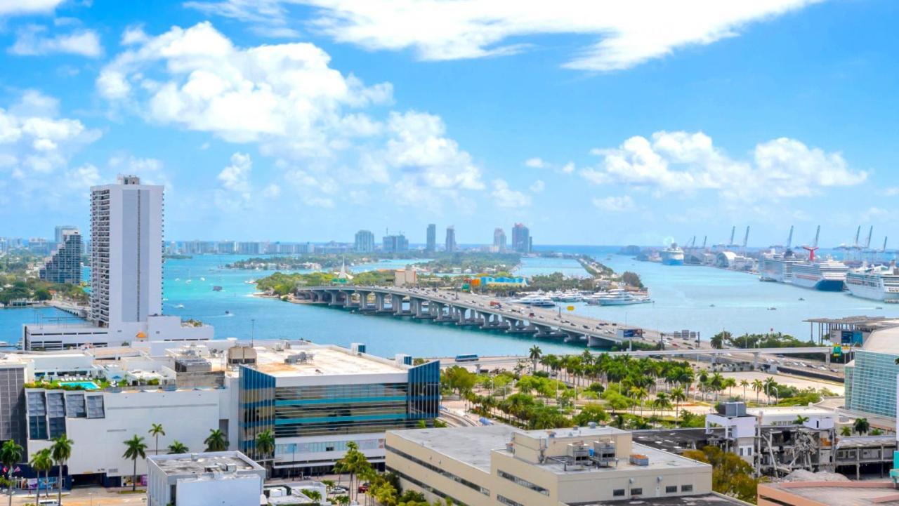 Lunabase Tropical Refuge Holiday home Miami