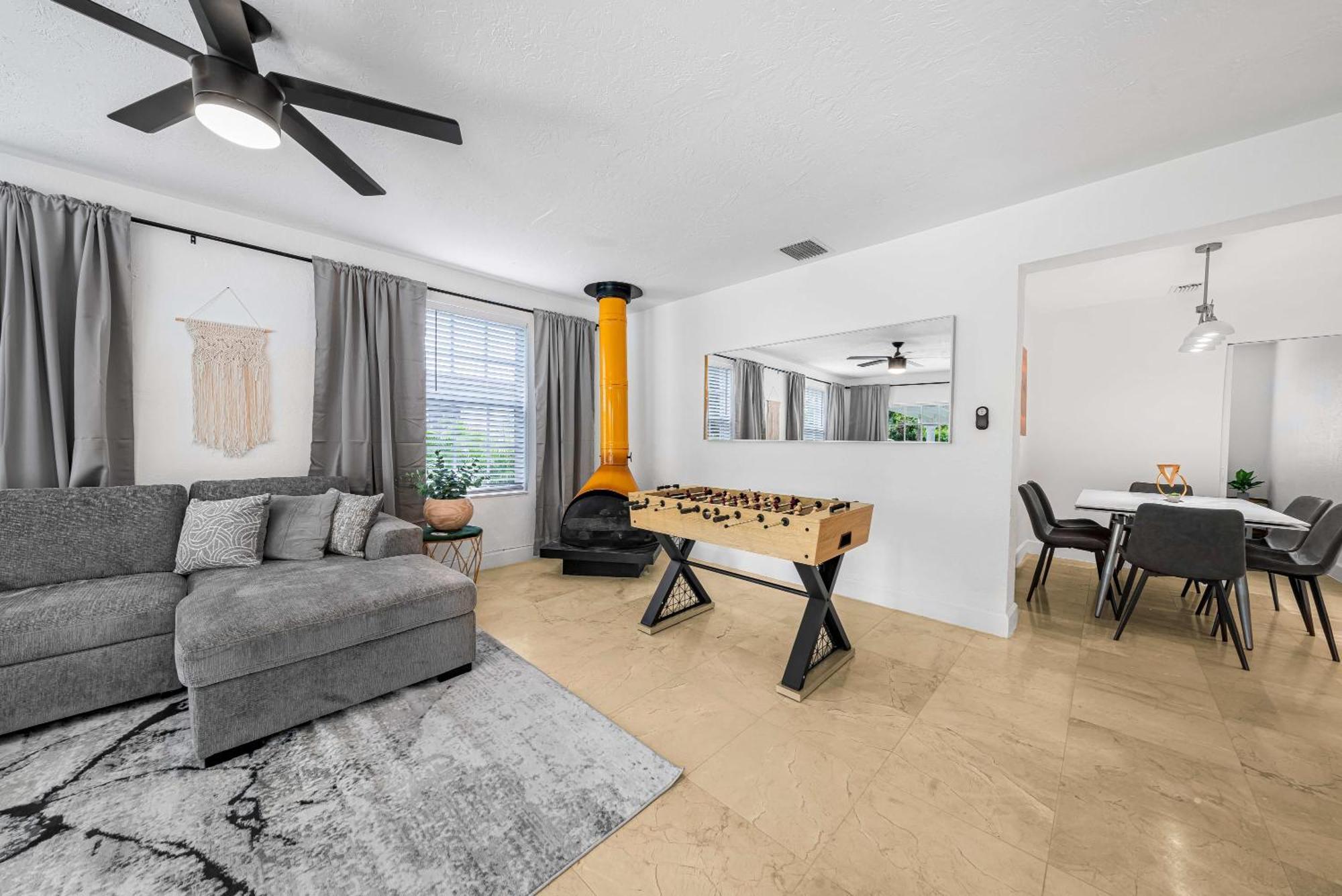 New Tropical Oasis Retreat In Villa