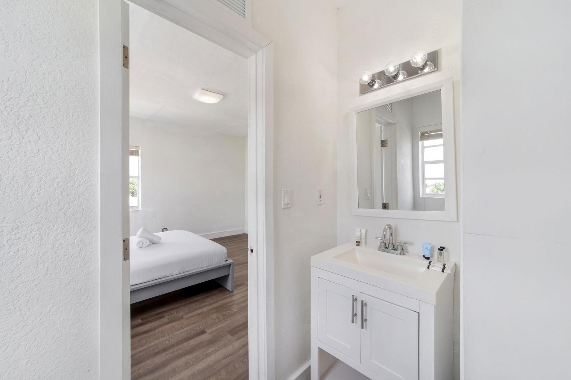 Treehouse 3* Miami