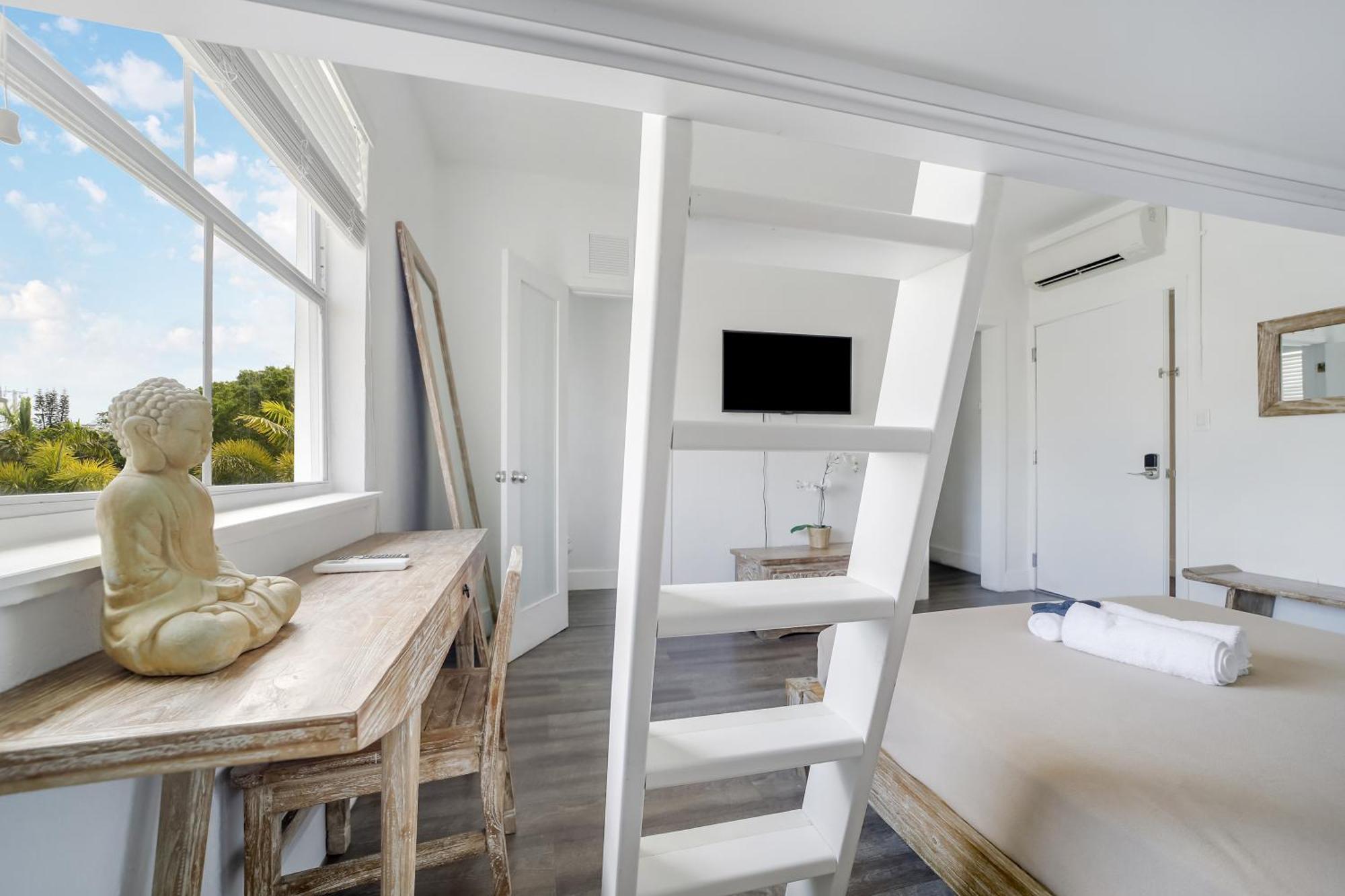 Treehouse Miami