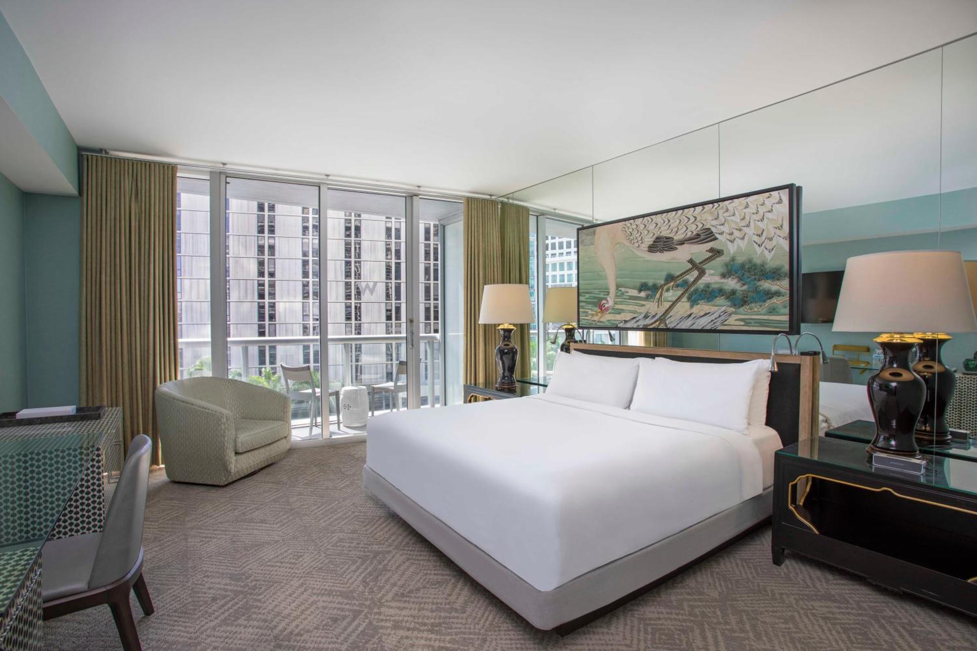 Hotel W