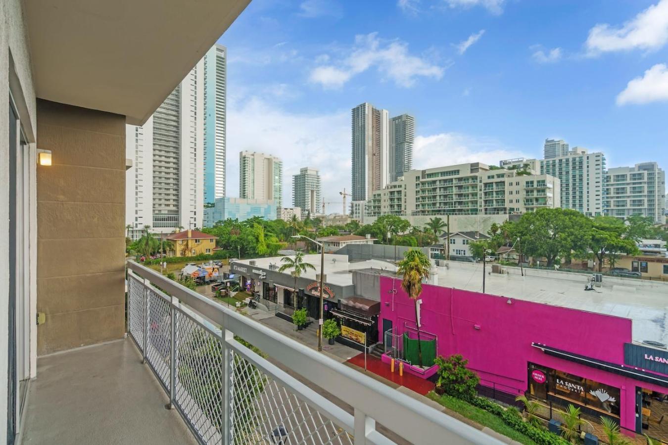 Appartement Bright And Airy 2 Bed On Biscayne Blvd With Free Park *