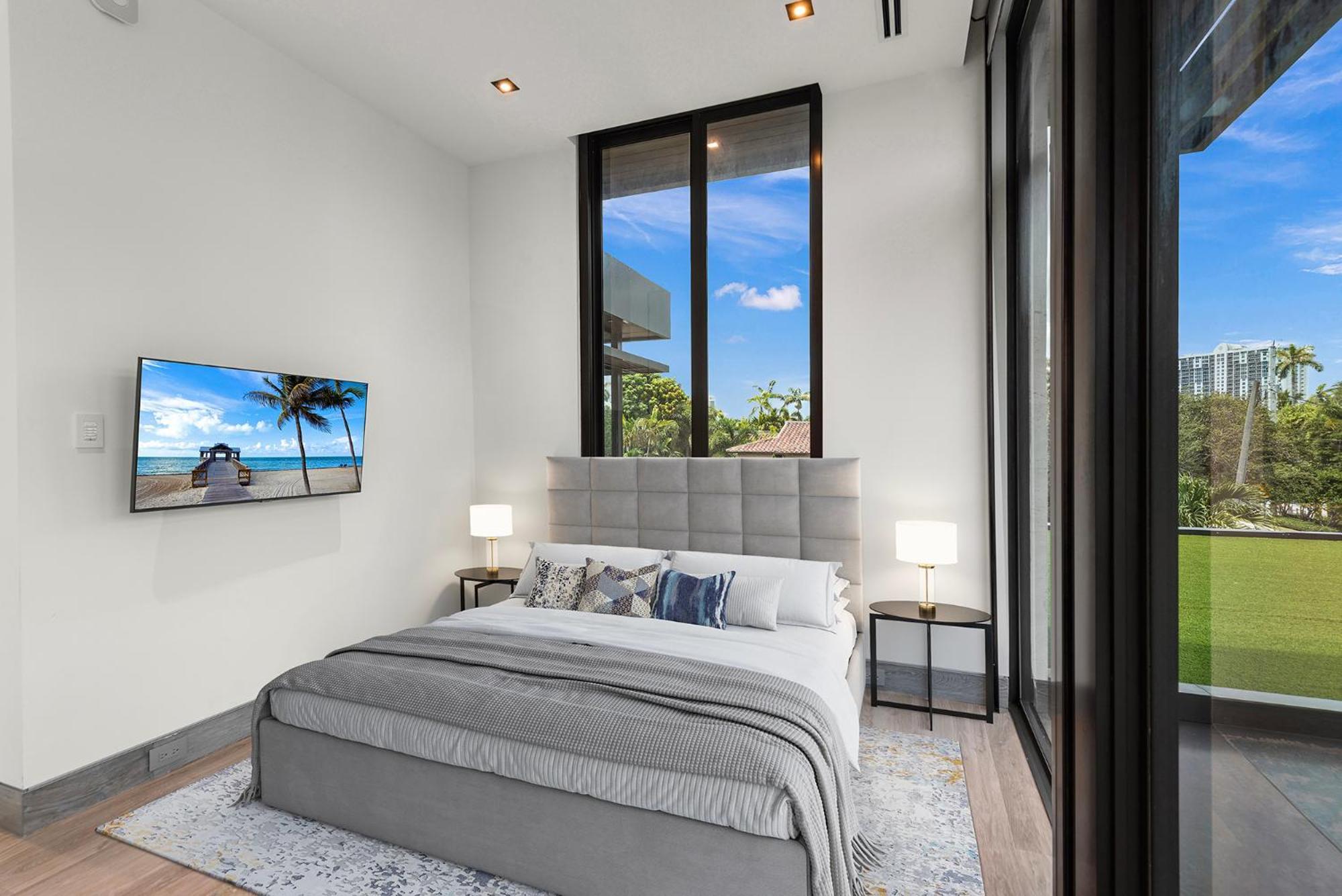 Modern Super Luxury Villa Miami