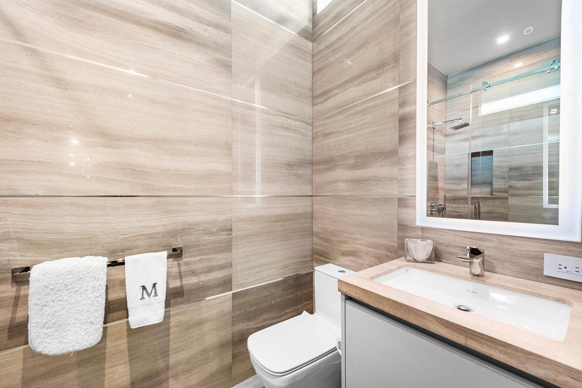 Modern Super Luxury