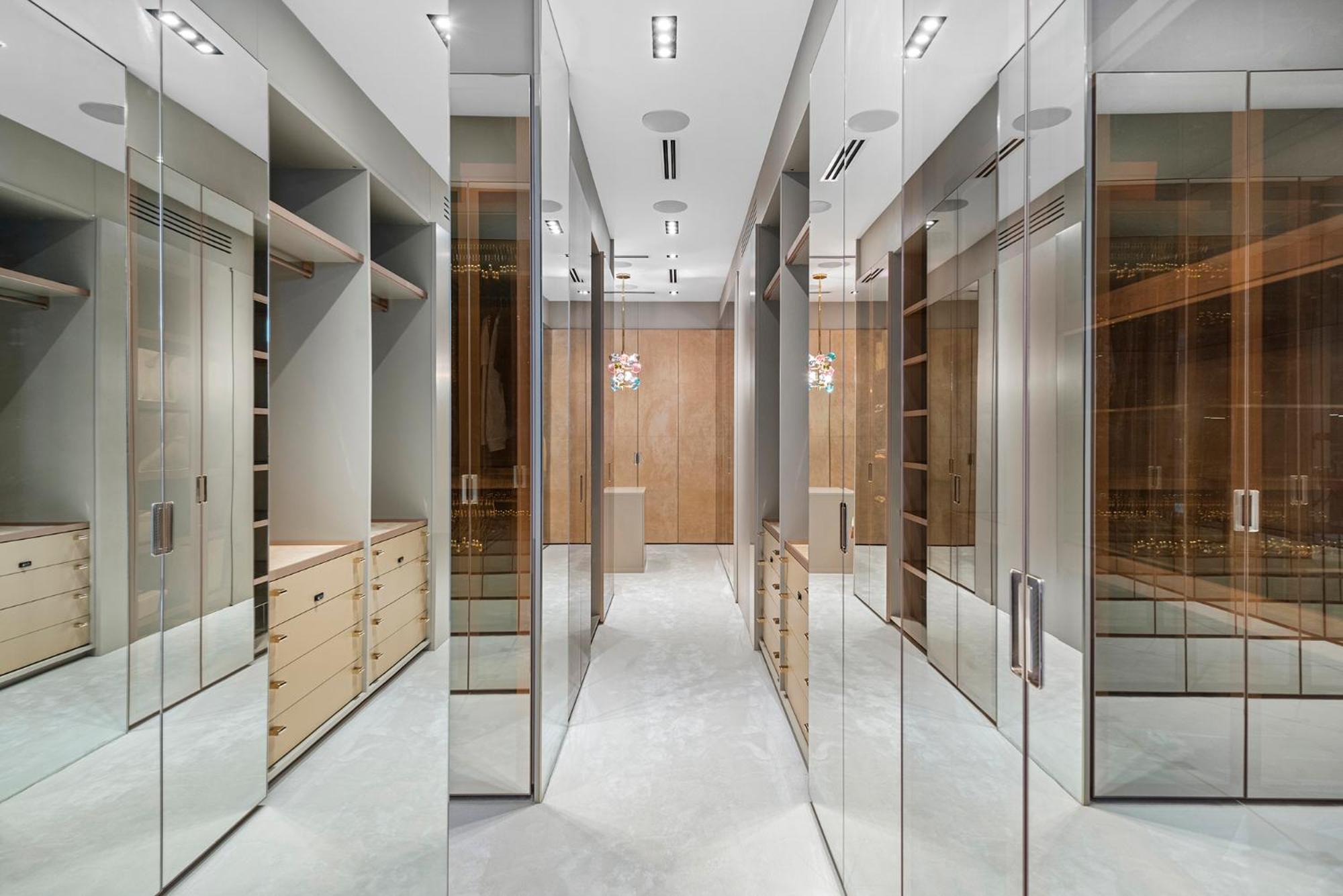 Modern Super Luxury Villa Miami