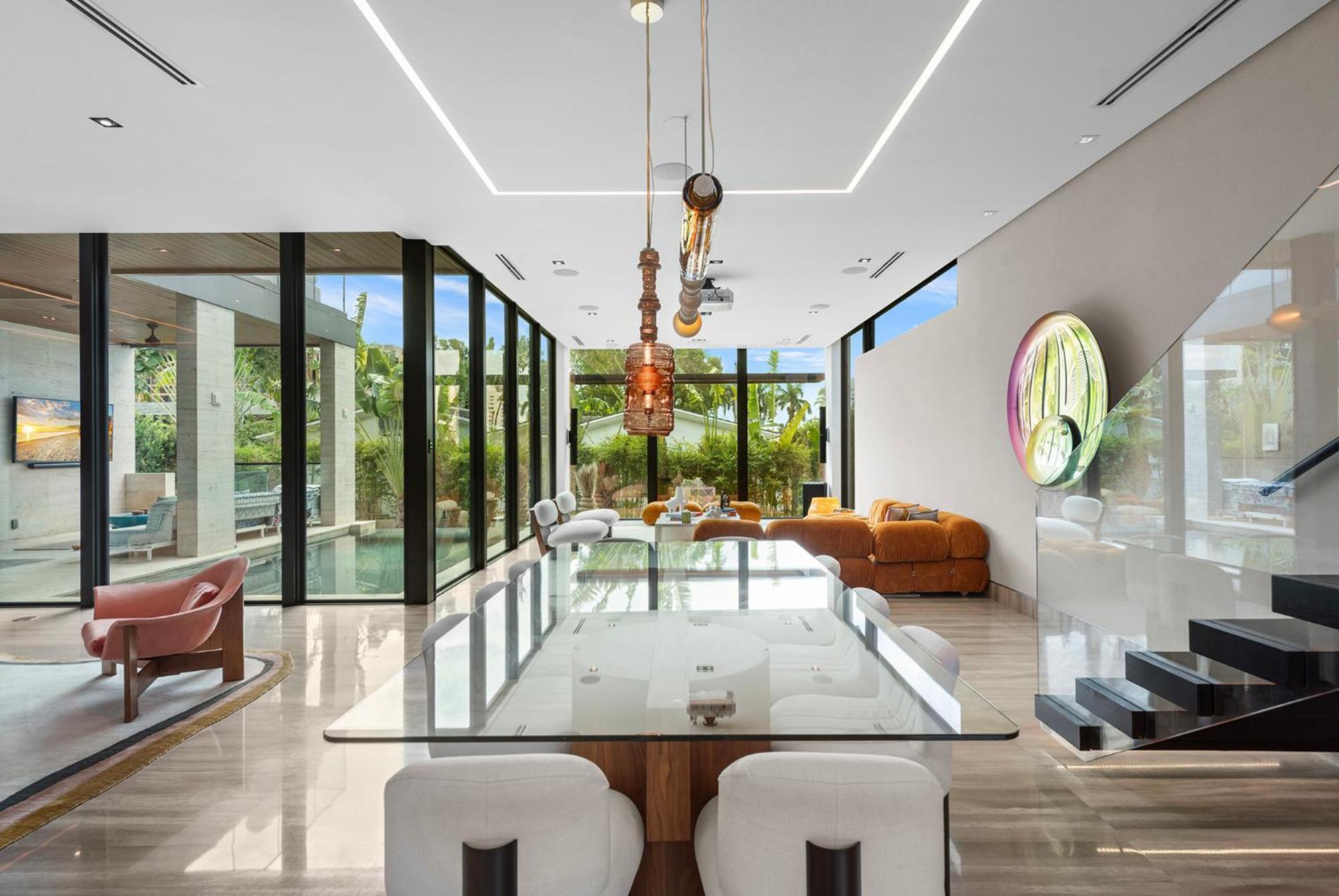 Modern Super Luxury Villa Miami