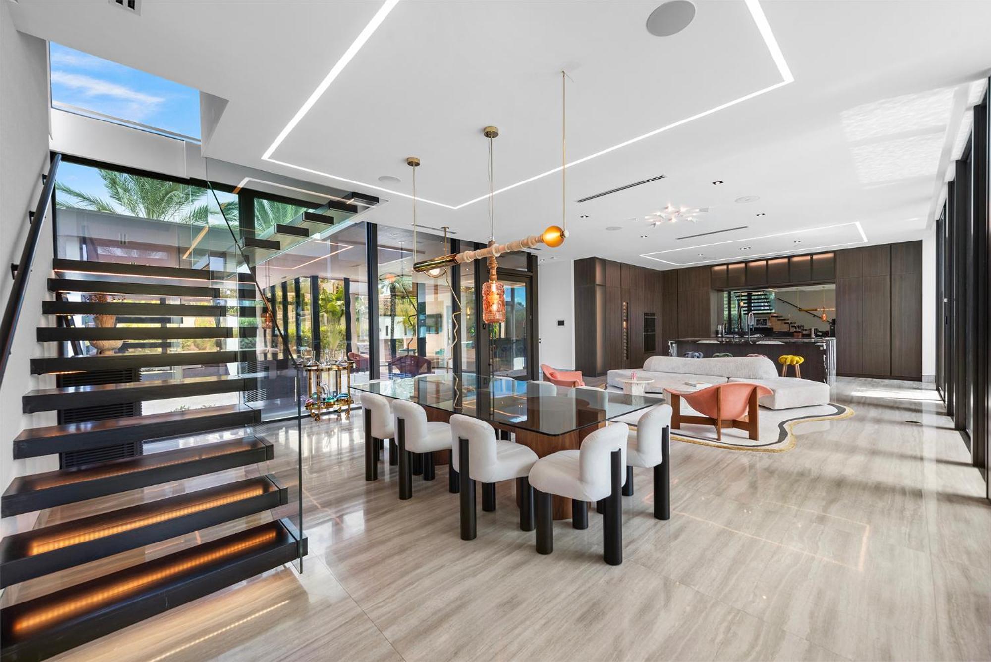 Modern Super Luxury Villa Miami