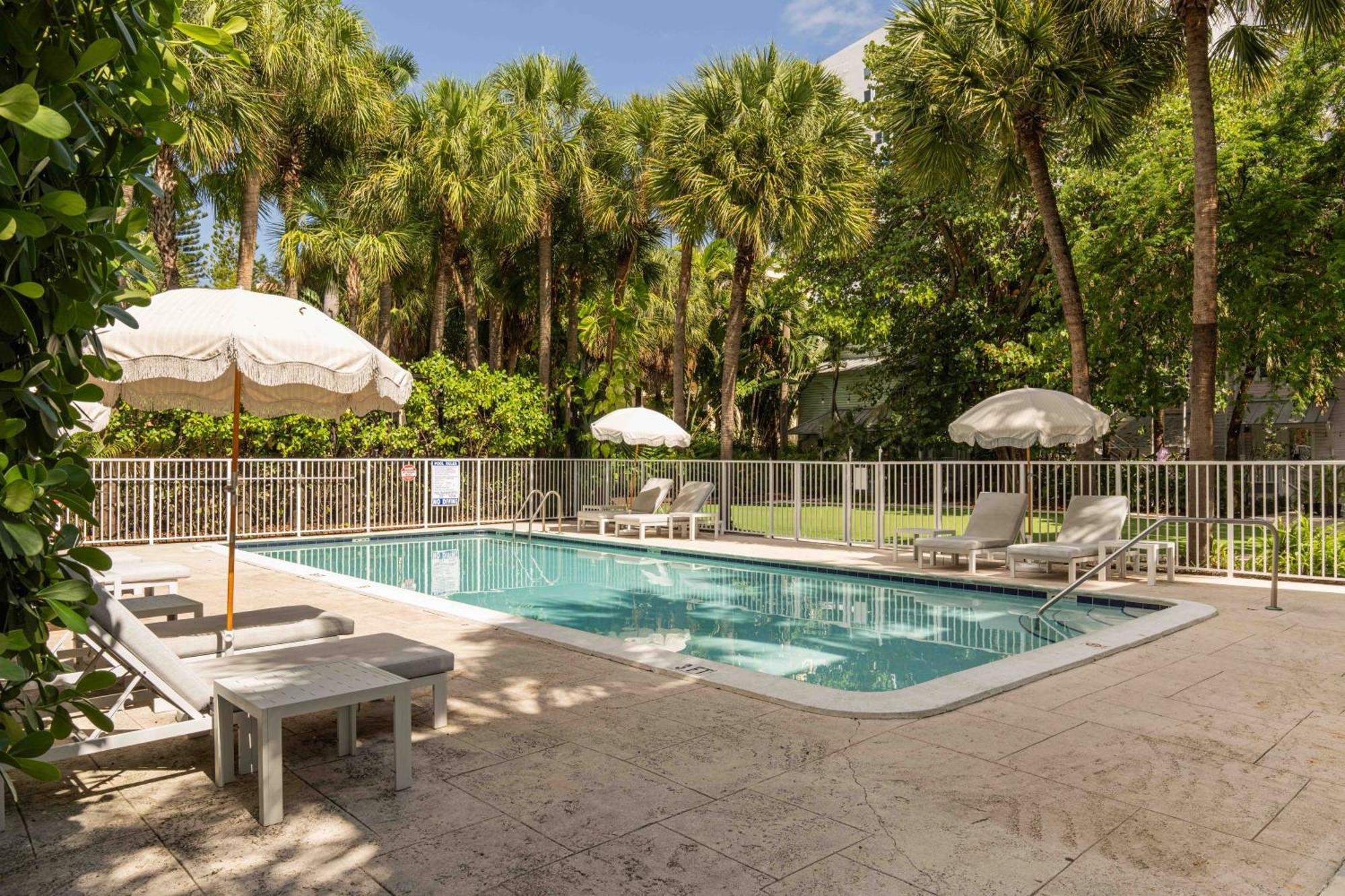River By Renzzi 3* Miami