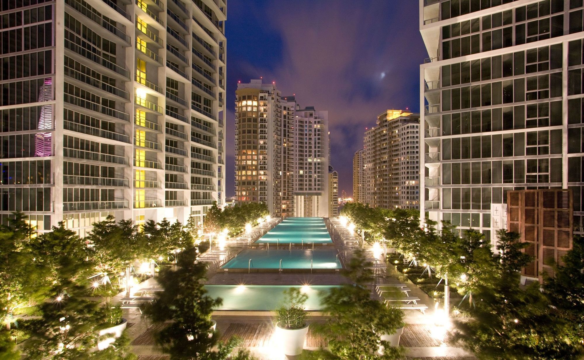 Hotel W 5*