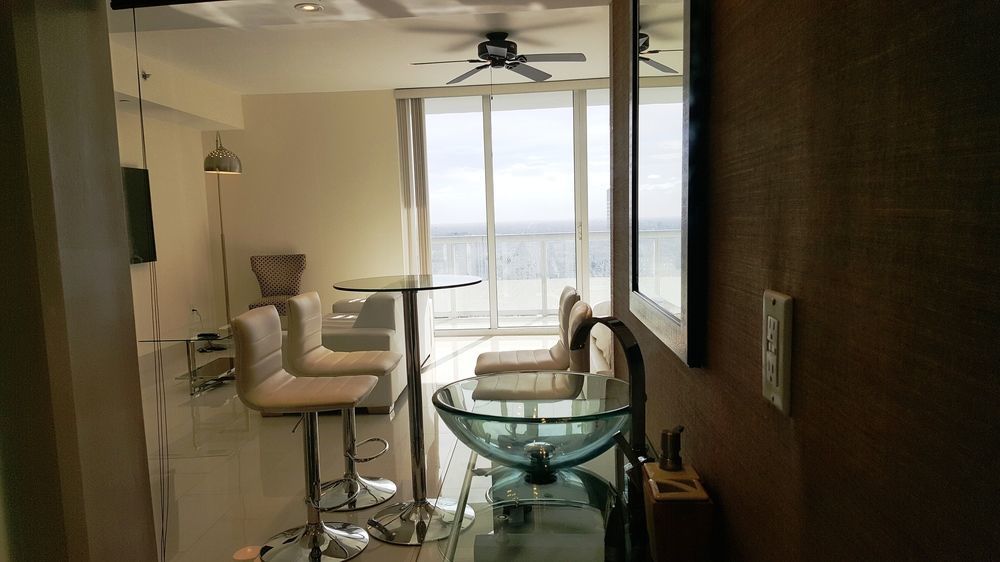 Apartment Luxury At 50 Biscayne Miami