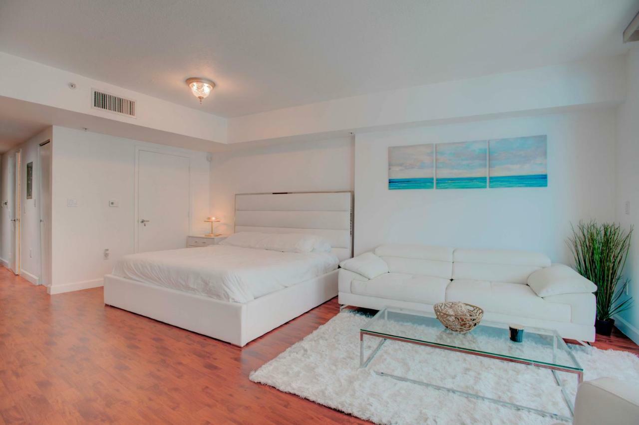 Opera Apartment *