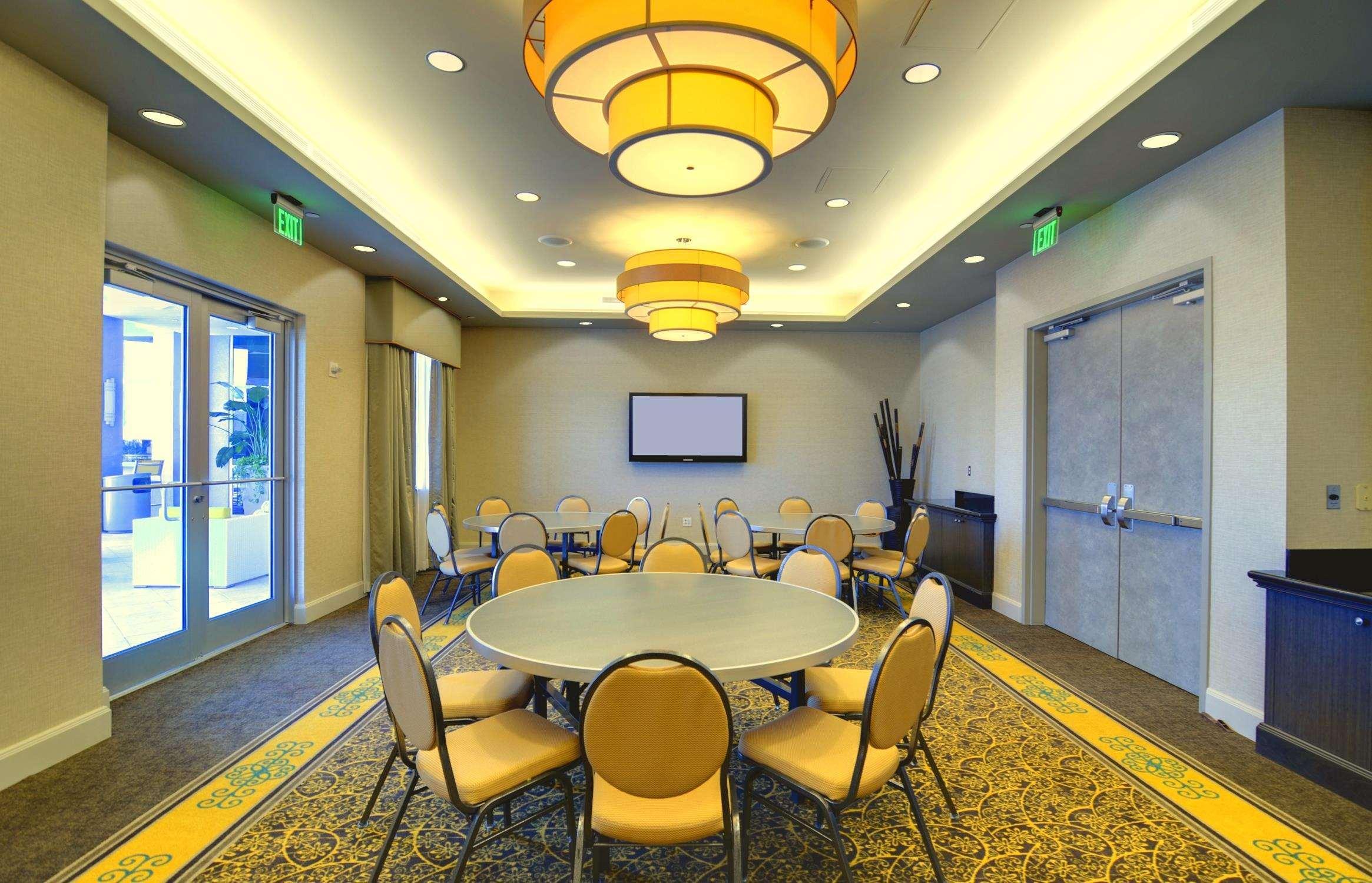 Hampton & By Hilton Downtown/brickell 3* Miami