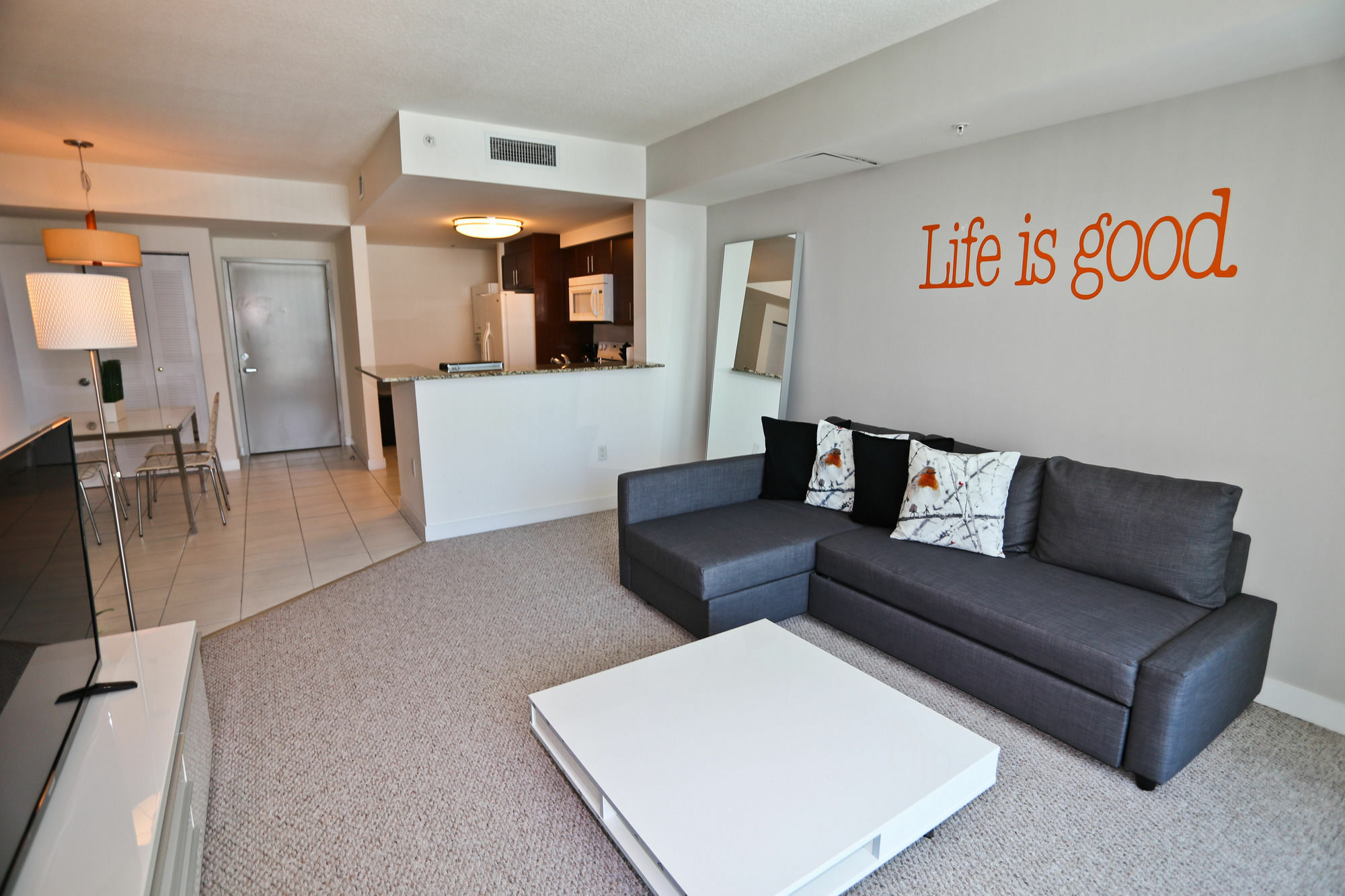 Downtown Brickell Apartment *