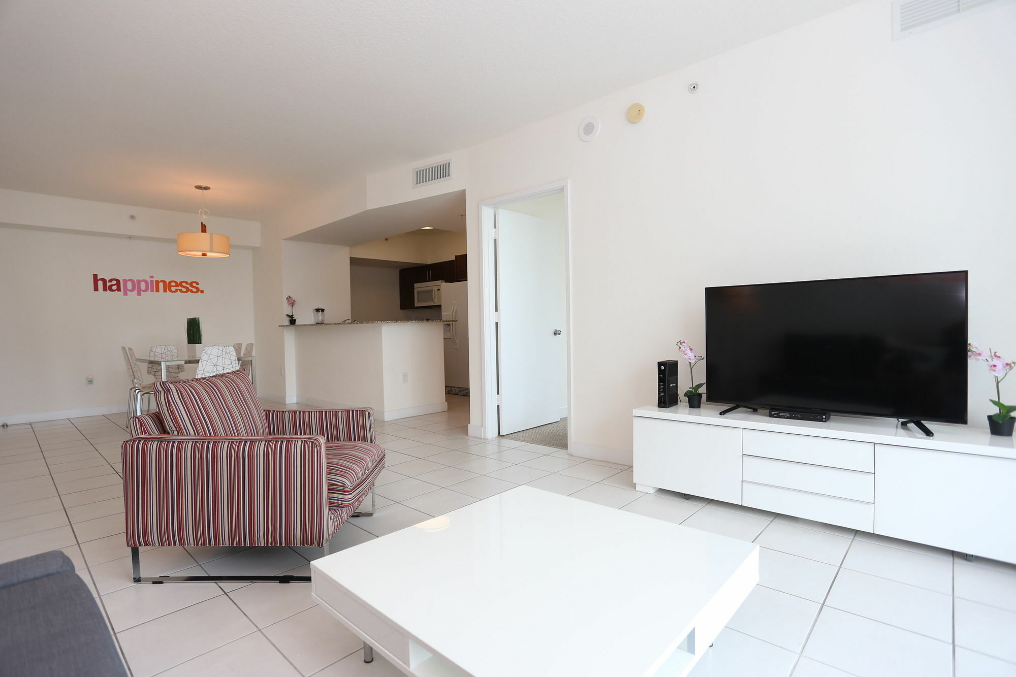 Downtown Brickell Apartment *