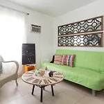 1 Bedroom Apt Near Coconut Grove