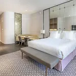 Aluna Lux Suites At Sls Lux Brickell Building