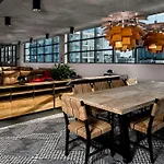 Sentral 2Br Apt With Den In Wynwood