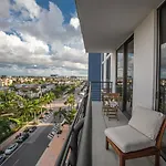 Luxury 2Bd Apartment In Downtown Doral