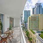 Superb Condo With Parking In Brickell Miami