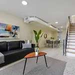 Stylish Monthly Stay Near Miami Beach