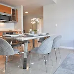 516-Midtown Neighborhood, 2 Bed, Great Location!