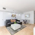 4Br Apt With Bay View At Brickell, Free Parking