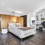 Modern Northwest Vacation Rentals In Miami