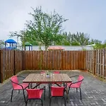Amazing Townhouse 15 Minutes From The Beach