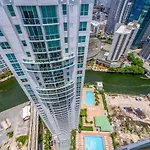 Amazing Loft Style 1 Bed With Water And City Views