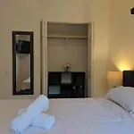 3 Bedroom Miami Home 15 Minutes To The Beach