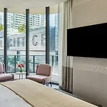 SLS LUX Brickell