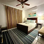 A Peaceful Stay In Miami