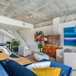 Midtown Miami Wynwood 2-Story Condo - Vice City