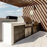 Midtown Miami Wynwood 2-Story Condo - Vice City