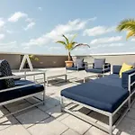 Midtown Miami Wynwood 2-Story Condo - Vice City
