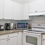 Miami Airport 2Bedrooms 2 Bath