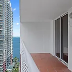 Private Unit Miami With Amenities And Parking