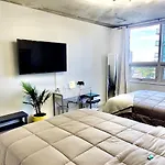 Midblock 2 Bedroom