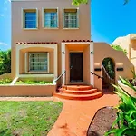 Tropical Charm Little Havana Calle Ocho 3