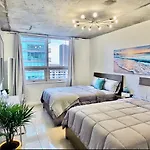 Midblock 2 Bedroom