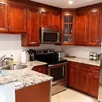 Coconut Grove Hidden Sanctuary Townhouse