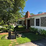 House With Pool- 15 Mins To South Beach