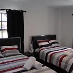 Luxury Vacation House In Miami\'S Center!